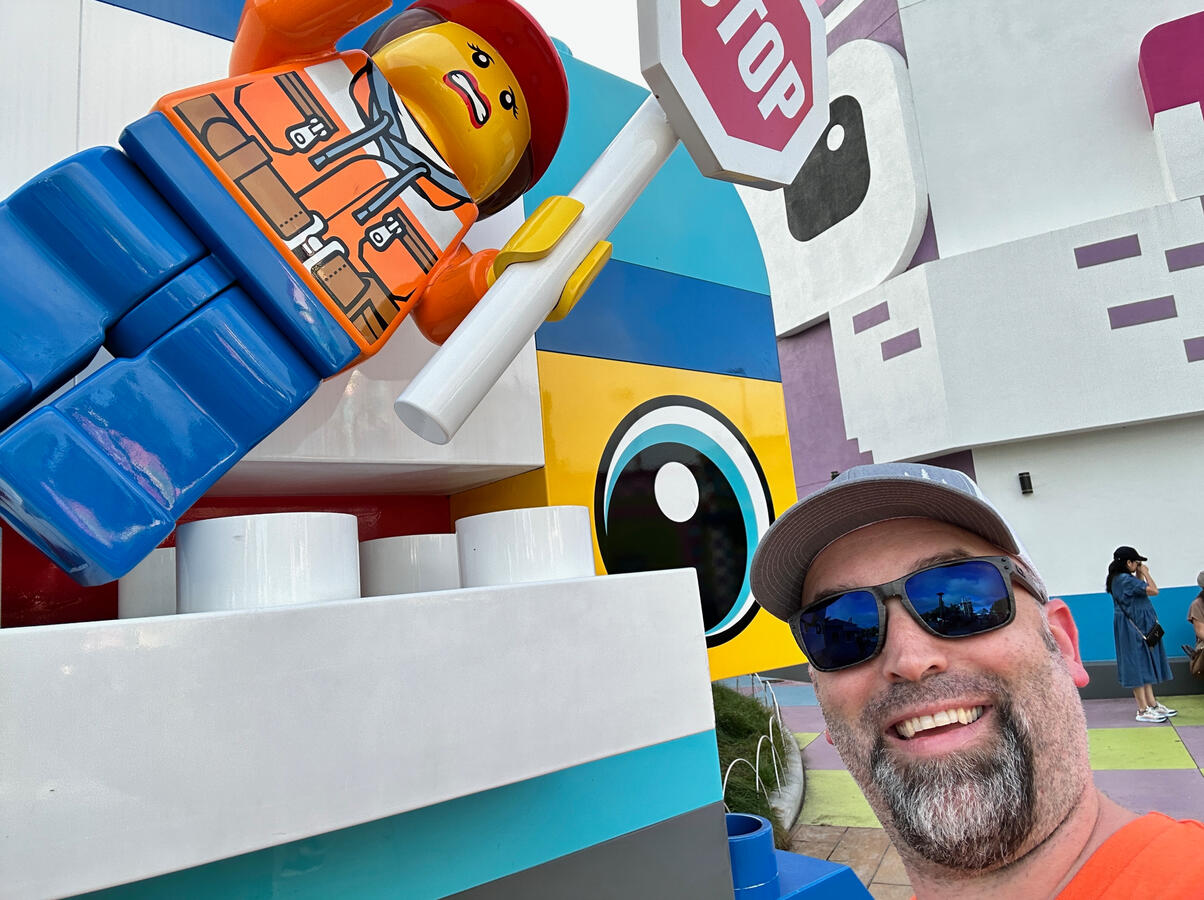 Woah! Stop!: Lego Movie World